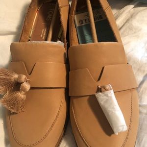 Tom’s shoes brand new Honey brown size 9.5